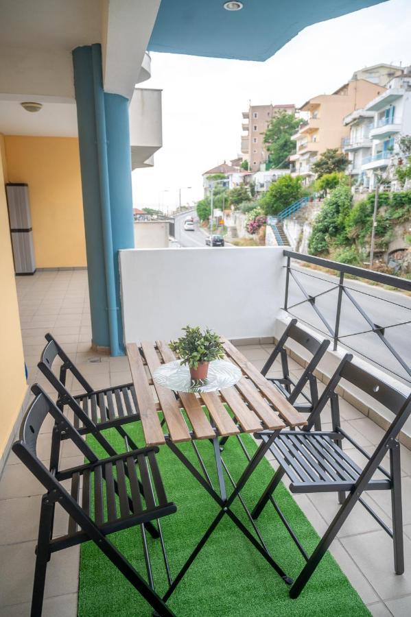 La Dns Apartment Кавала Экстерьер фото